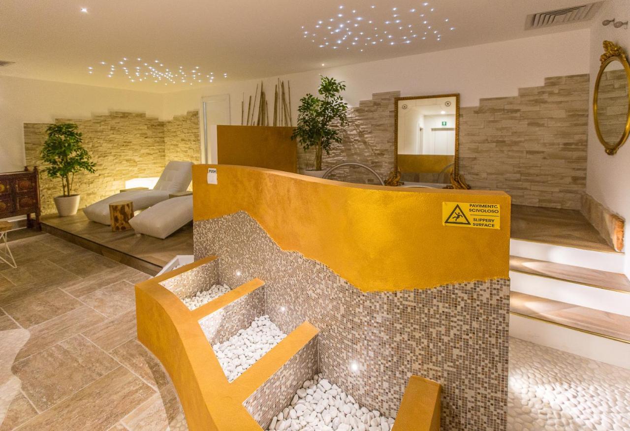 Meuble Tripoli Hotel Grado Buitenkant foto