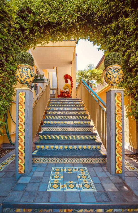 Meuble Tripoli Hotel Grado Buitenkant foto